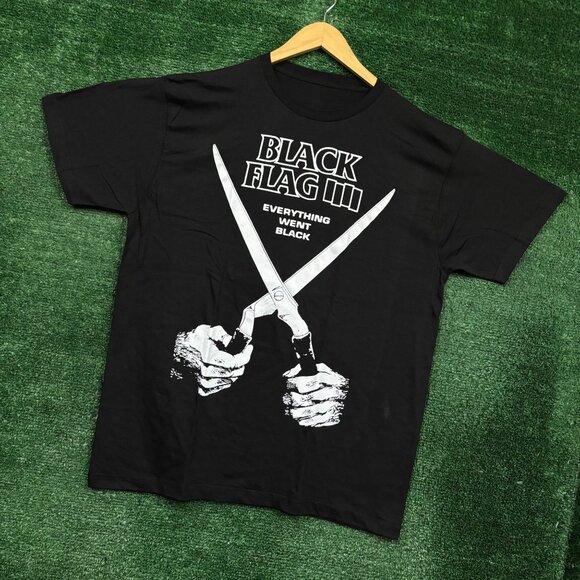 Black Flag Everything Went Black Punk Rock Band T-Shirt Size Extra Large - Picture 3 of 5